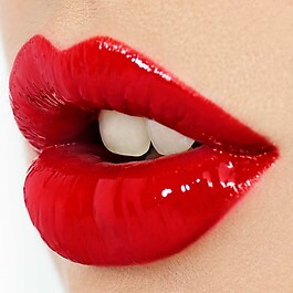 Lip Lustre - Dudak Parlatıcısı